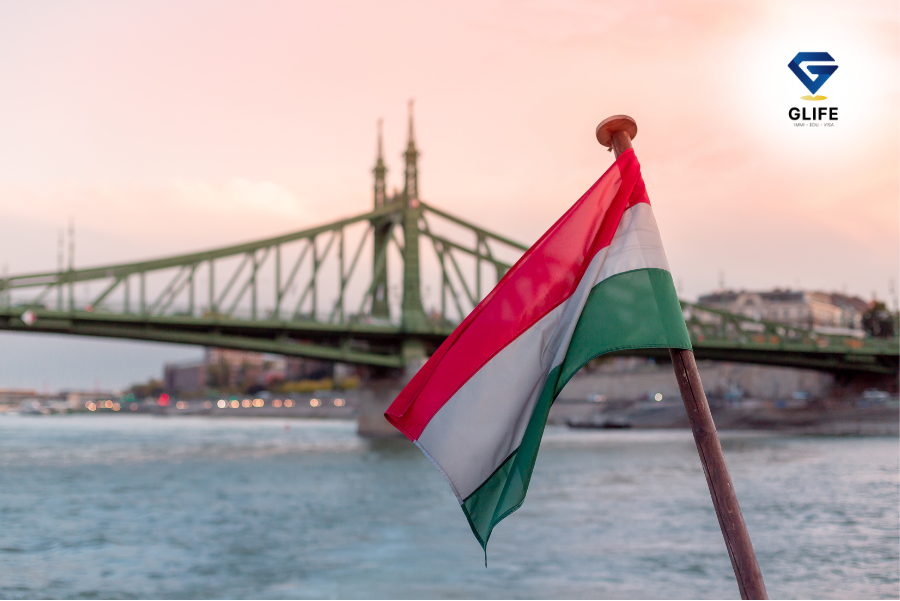 cách kiểm tra kết quả visa hungary